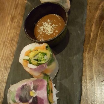 Ginger and Lemongrass - Shrimp summer rolls - Vietnamese Near Me - Whitestone, New York Ginger and Lemongrass - Shrimp summer rolls - Vietnamese Near Me - Whitestone, New York