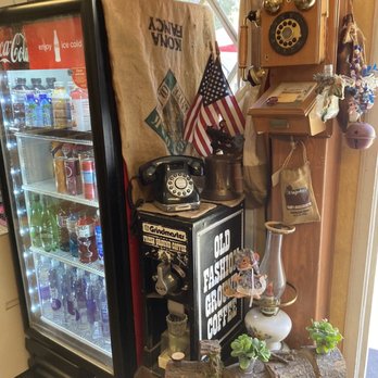 Paradise Mountain Coffee - Coffee & Tea Near Me - Crestline, California Paradise Mountain Coffee - Coffee & Tea Near Me - Crestline, California