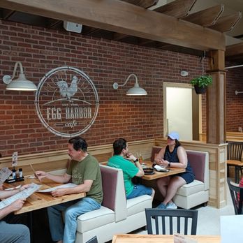 Egg Harbor Cafe - Breakfast & Brunch Near Me - Oak Park, Illinois