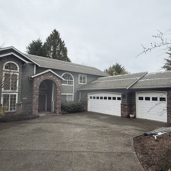 Narrowspros - Roof and gutter cleaning completed - Roofing Near Me - Gig Harbor, Washington Narrowspros - Roof and gutter cleaning completed - Roofing Near Me - Gig Harbor, Washington