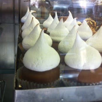 La Nueva Buenos Aires - Me entrego... Voy a comprar algo rico y vuelvo. - Bakeries Near Me - Buenos Aires, C La Nueva Buenos Aires - Me entrego... Voy a comprar algo rico y vuelvo. - Bakeries Near Me - Buenos Aires, C