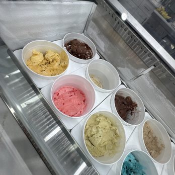 Guanabana - Ice Cream & Frozen Yogurt Near Me - Jacksonville, Florida