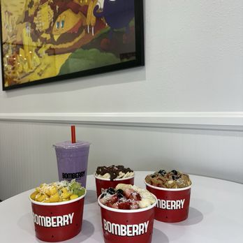Bomberry - Açaí bowls and a smoothie - Acai Bowls Near Me - Walnut, California