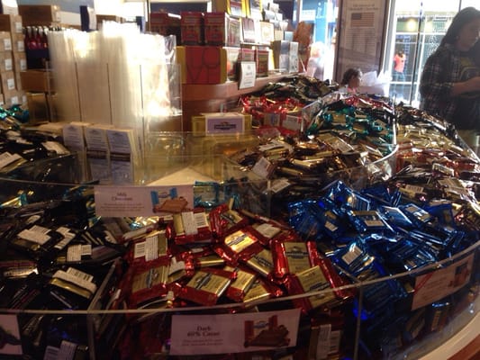 Ghirardelli Chocolate Outlet & Ice Cream Shop - Permanently Closed by null