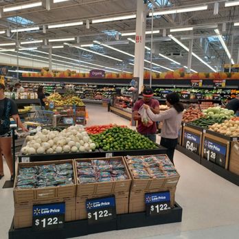 Walmart Supercenter - Vegetable Section - Department Stores Near Me - Port St Lucie, Florida
