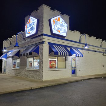 White Castle - Exterior - Burgers Near Me - Lexington, Kentucky