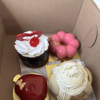 Pinnamell Sweets - Desserts Near Me - Louisville, Kentucky Pinnamell Sweets - Desserts Near Me - Louisville, Kentucky