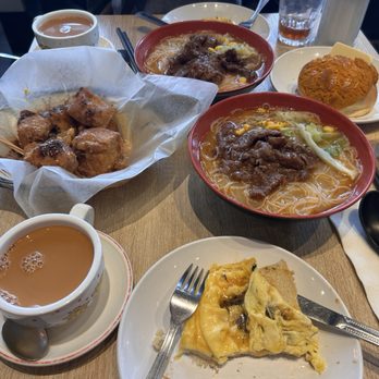 Cafe De Hong Kong - Breakfast spread - Hong Kong Style Cafe Near Me - Markham, Ontario