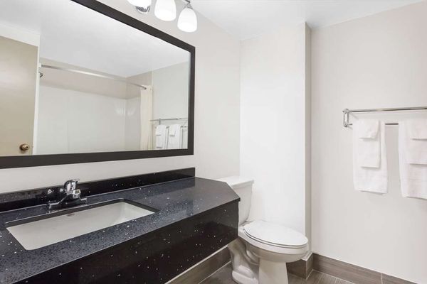 Super 8 by Wyndham Sudbury ON by null