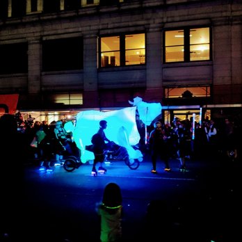 Blink Cincinnati - Parade - Festivals Near Me - Cincinnati, Ohio