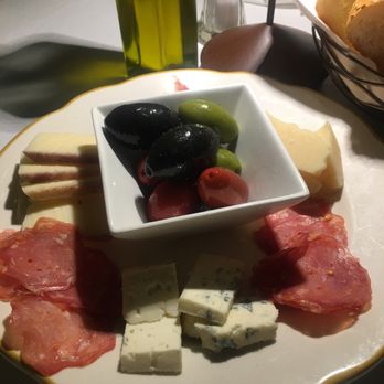 Sergio’s Saw Pit - Italian Near Me - Port Chester, New York Sergio’s Saw Pit - Italian Near Me - Port Chester, New York