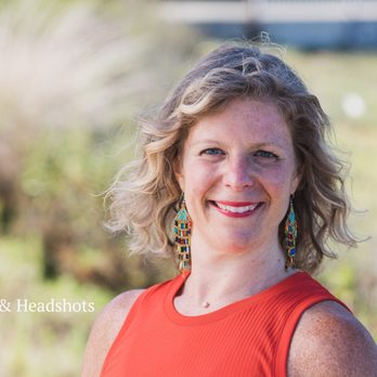 Drew Bird Photography - Professional headshot for Yoga Instructor. Oakland, CA. - Event Photography Near Me Drew Bird Photography - Professional headshot for Yoga Instructor. Oakland, CA. - Event Photography Near Me