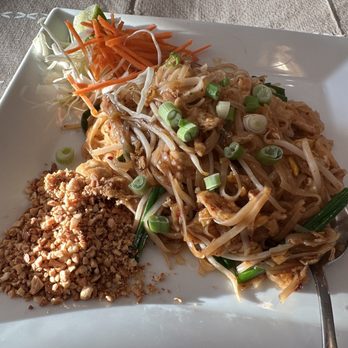 Nice Thai Cuisine - Chicken Pad Thai - Thai Near Me - Chesapeake, Virginia