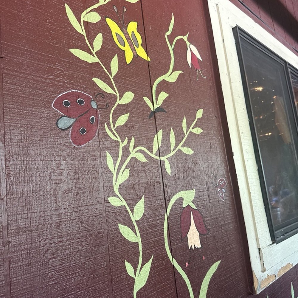Darbi's Cafe - More painting on the walls. - American Near Me - Pinetop, Arizona Darbi's Cafe - More painting on the walls. - American Near Me - Pinetop, Arizona