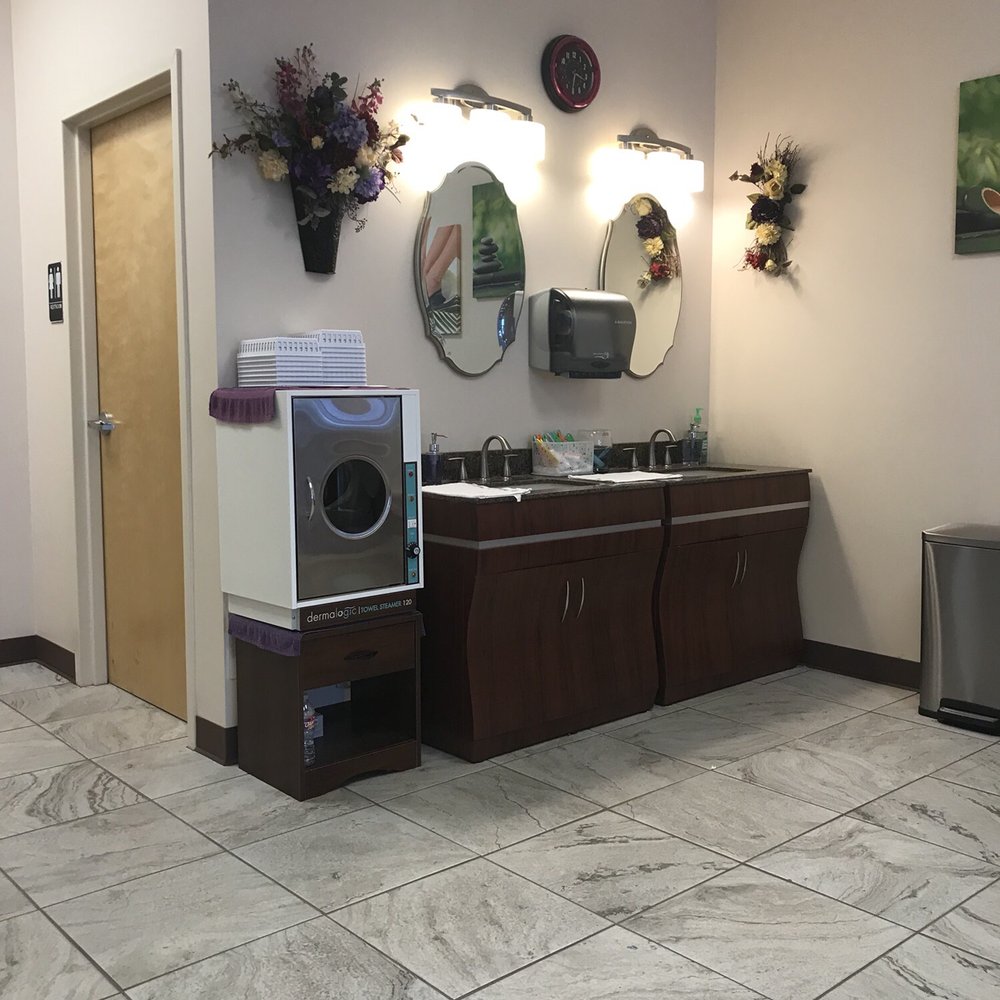 Bliss Nail Spa - Nail Salons Near Me - Broken Arrow, Oklahoma Bliss Nail Spa - Nail Salons Near Me - Broken Arrow, Oklahoma