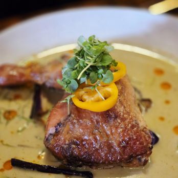 UnTable - chicken thigh green curry - Thai Near Me - Brooklyn, New York