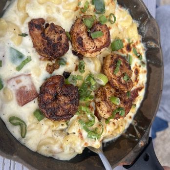 The Backyard - NOLA Mac - American Near Me - Seabrook, Texas