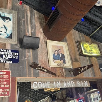 Mean Eyed Cat - Bars Near Me - Driftwood, Texas Mean Eyed Cat - Bars Near Me - Driftwood, Texas