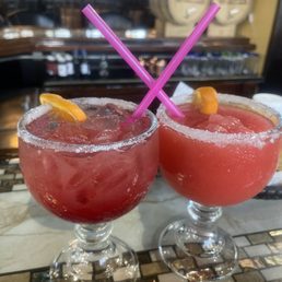 Strawberry on the rock & blended. Strawberry on the rock & blended.