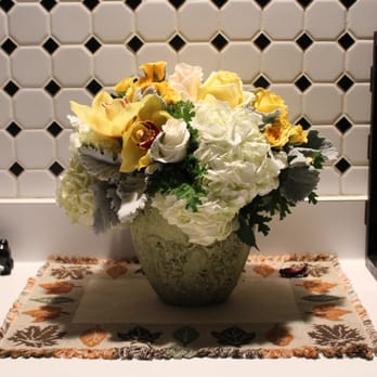 The Hidden Garden - My arrangement turned out beautifully - Florists Near Me - Los Angeles, California The Hidden Garden - My arrangement turned out beautifully - Florists Near Me - Los Angeles, California