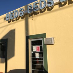 Beds Beds Beds - 04:30 on a Sunday afternoon and the sign said open till 5 PM