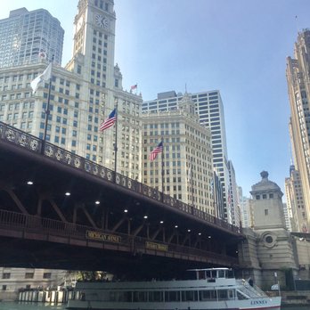 Chicago Riverwalk - Gorgeous views - Landmarks & Historical Buildings Near Me - Chicago, Illinois Chicago Riverwalk - Gorgeous views - Landmarks & Historical Buildings Near Me - Chicago, Illinois