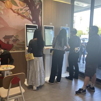 Mixue - Ice Cream & Frozen Yogurt Near Me - Sunnyvale, California