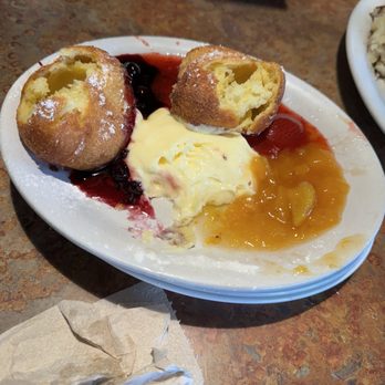 Huckleberry's Breakfast and Lunch - Breakfast & Brunch Near Me - Stockton, California Huckleberry's Breakfast and Lunch - Breakfast & Brunch Near Me - Stockton, California