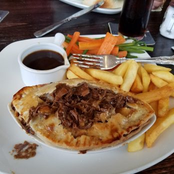 The Red Lion - Bombardier pie (meat & ale) - Gastropubs Near Me - Culworth, NTH The Red Lion - Bombardier pie (meat & ale) - Gastropubs Near Me - Culworth, NTH