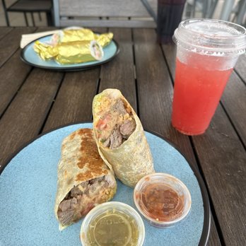 Howdy's Sonrisa Cafe - Steak Pepperdine burrito & lobster sushi burrito. Watermelon & hibiscus agua frescas. - Cafes Near Me - Malibu, California