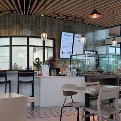 Casera Cafe & Bakery