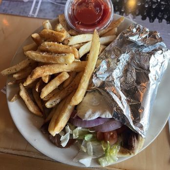 Pauls Deli Newtown - Gyro - Delis Near Me - Williamsburg, Virginia Pauls Deli Newtown - Gyro - Delis Near Me - Williamsburg, Virginia