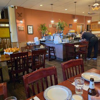Thai Cottage - Inside - Thai Near Me - Edmonds, Washington Thai Cottage - Inside - Thai Near Me - Edmonds, Washington