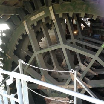 Woodbridge Tide Mill - The mill wheel - Museums Near Me - Woodbridge, SFK