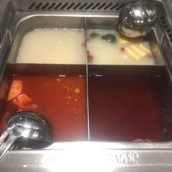 Haidilao Hotpot Flushing - Pork bone, seafood, tomato and spicy broth - Hot Pot Near Me - Flushing, New York Haidilao Hotpot Flushing - Pork bone, seafood, tomato and spicy broth - Hot Pot Near Me - Flushing, New York