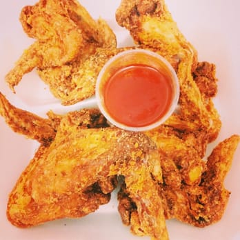 Fish N Wings - A la carte whole wings and Mumbo sauce - Food Stands Near Me