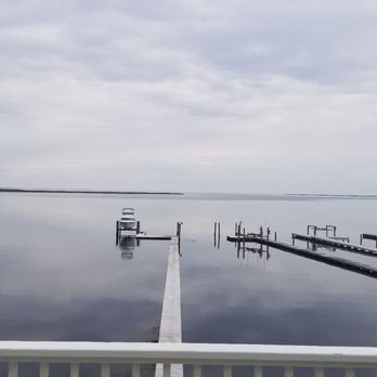 Roanoke Marshes Lighthouse - 7/2/20...very peaceful...wanna go water skiing? - Landmarks & Historical Buildings Near Me - Manteo, North Carolina Roanoke Marshes Lighthouse - 7/2/20...very peaceful...wanna go water skiing? - Landmarks & Historical Buildings Near Me - Manteo, North Carolina
