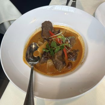 Lemon Grass - Steak Curry - Thai Near Me - Syracuse, New York