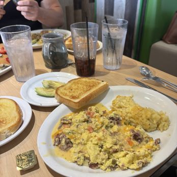 The Toasted Yolk Cafe - Breakfast & Brunch Near Me - Spring, Texas
