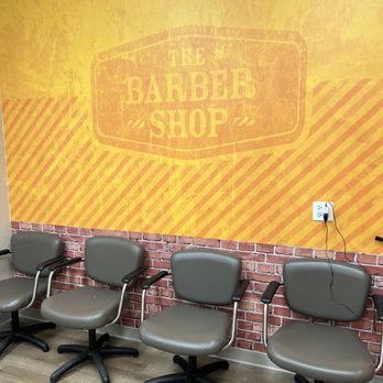 Buckley Barber - Barbers Near Me - Aurora, Colorado Buckley Barber - Barbers Near Me - Aurora, Colorado