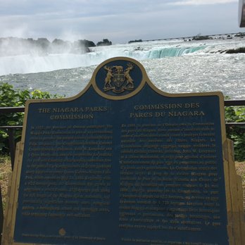 Niagara Falls - Sign at Horseshoe Falls (Canada side) - Landmarks & Historical Buildings Near Me - Niagara Falls, Ontario Niagara Falls - Sign at Horseshoe Falls (Canada side) - Landmarks & Historical Buildings Near Me - Niagara Falls, Ontario