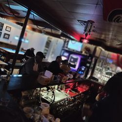 Bon-Aire Restaurant & Lounge