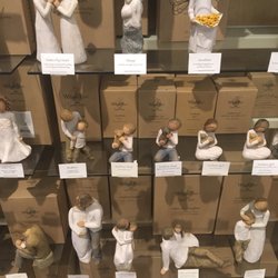 Amy's Hallmark Shop