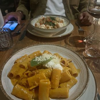 Uncle Peter's - Rigatoni alla Vodka Shrimp Scampi - Italian Near Me - Jackson Heights, New York Uncle Peter's - Rigatoni alla Vodka Shrimp Scampi - Italian Near Me - Jackson Heights, New York