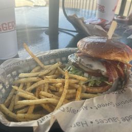 Bacon Avocado Burger