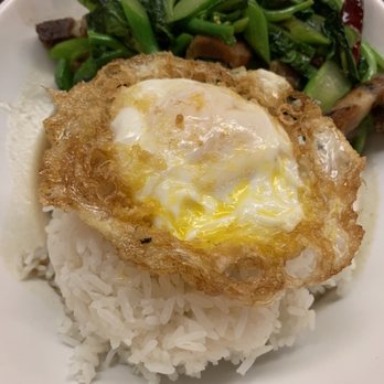 Bowl Thai - Crispy pork with egg - Thai Near Me - Gardena, California Bowl Thai - Crispy pork with egg - Thai Near Me - Gardena, California