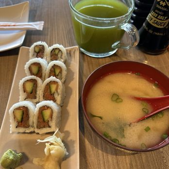 Sushi Crush - Miso Soup & SPICY TUNA ROLL - Japanese Near Me - Scottsdale, Arizona