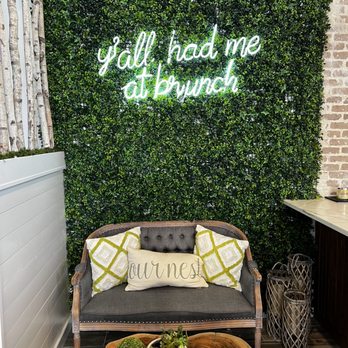 Fairview Farmers - Super cute interior - Breakfast & Brunch Near Me - Fairview, Texas