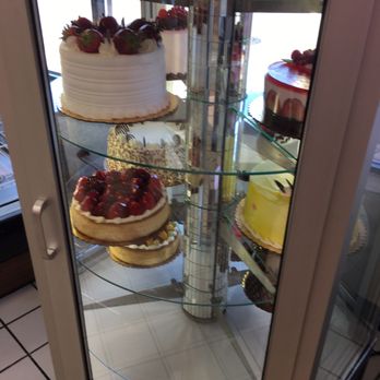 Racine Bakery - Bakeries Near Me - Chicago, Illinois