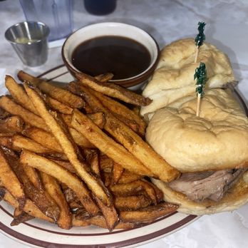 Mom's Kitchen - french dip sandwich with house cut fries - Diners Near Me - North Bend, Oregon